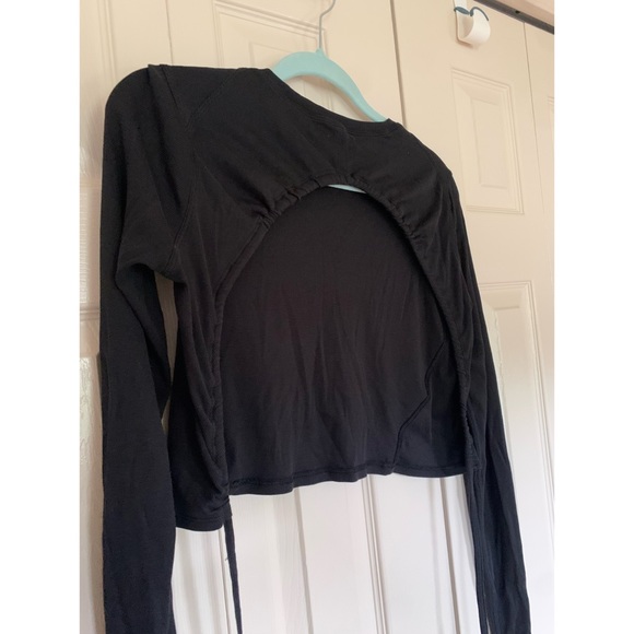 Lululemon “LA Open Back-Tie Long Sleeve” - Picture 7 of 8
